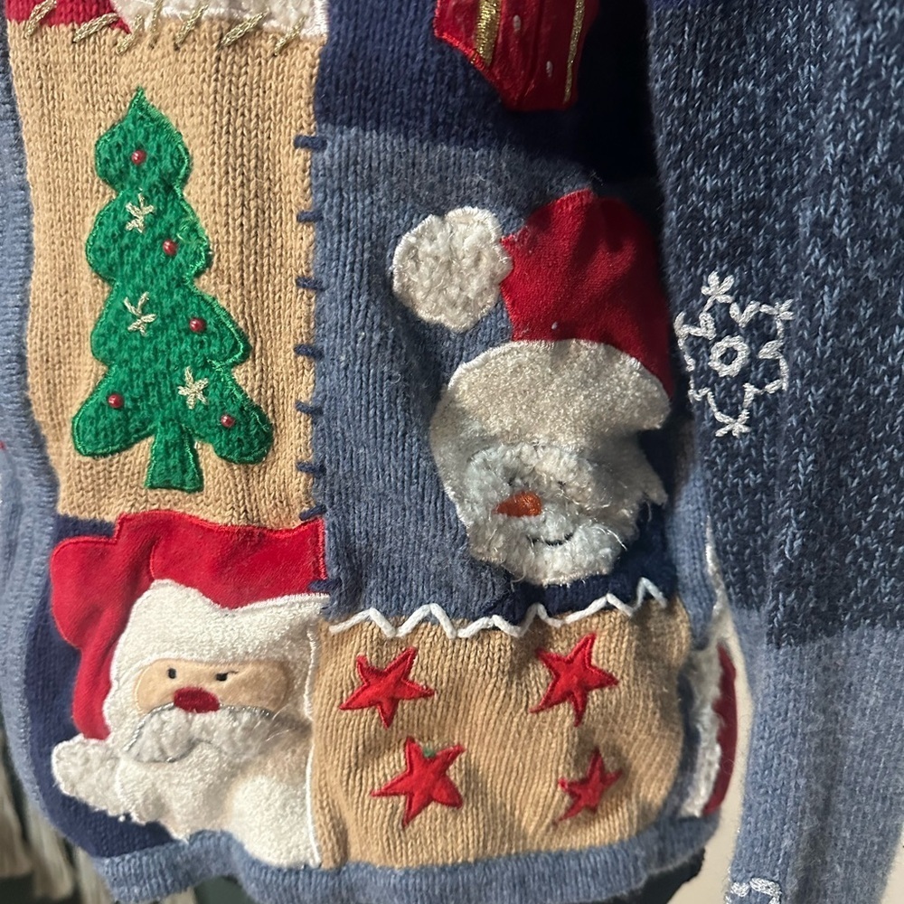 Vintage Studio Joy Patchwork Holiday Cardigan with Festive Embroidery size S - Picture 3 of 8